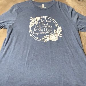 Bella Canvas shirt XL